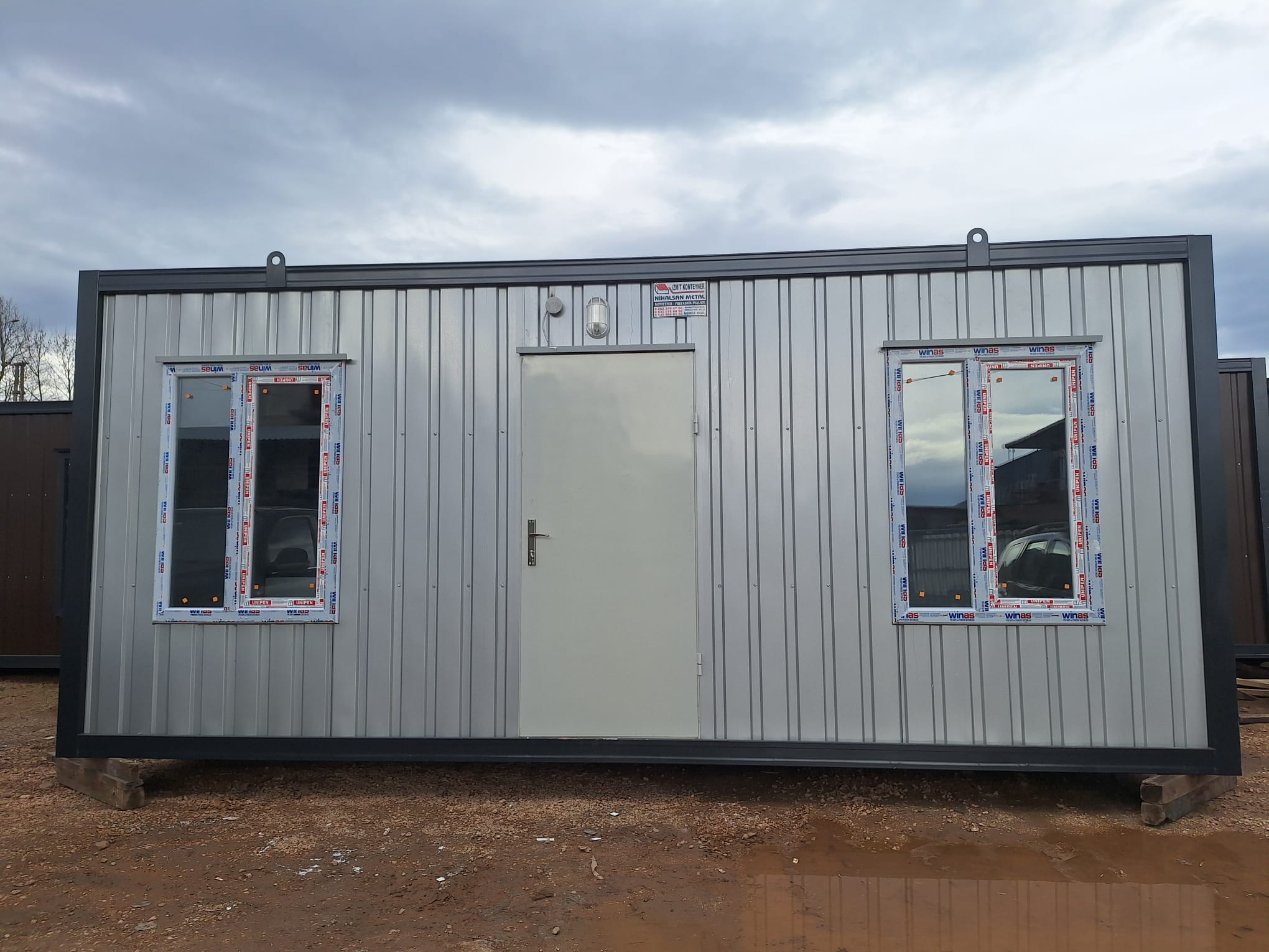3X5 15 M² METALİK GRİ SAC KONTEYNER