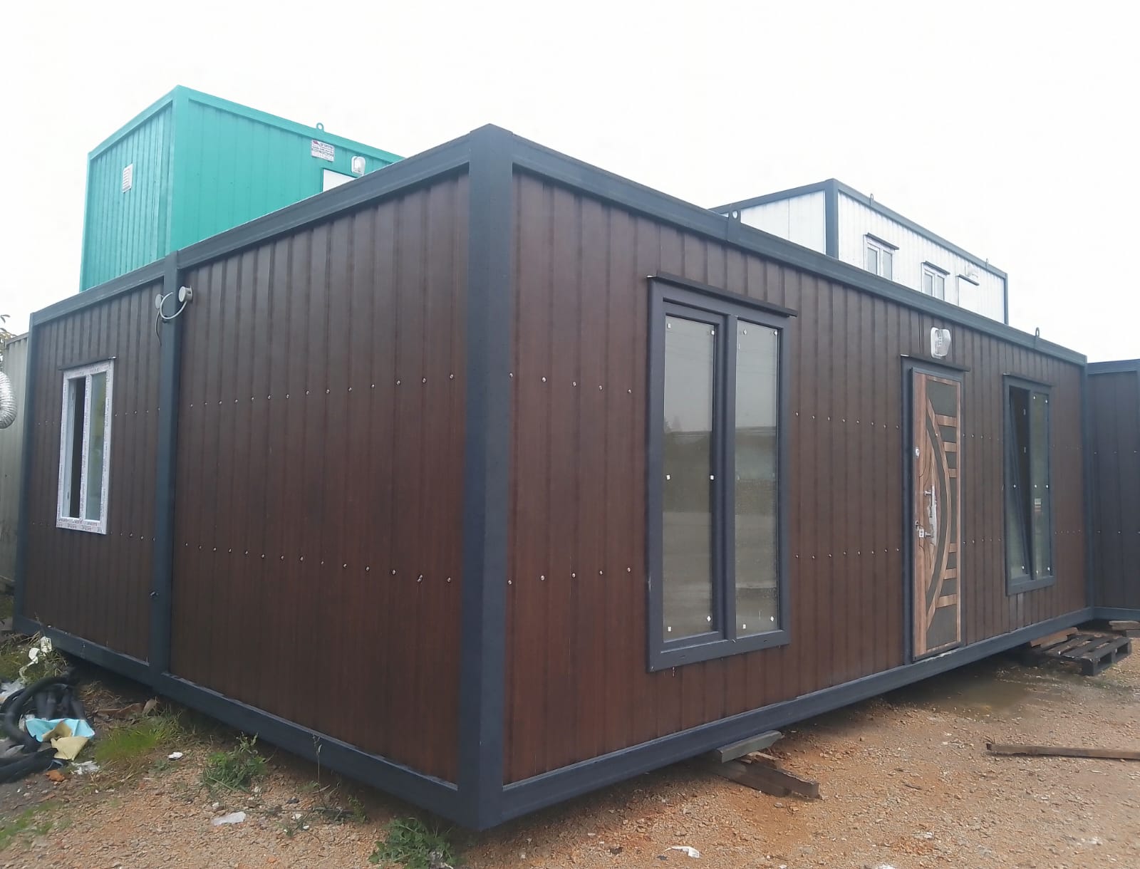 48 M² BİREŞİM DIŞI SAC-İÇİ BETOPAN KONTEYNER