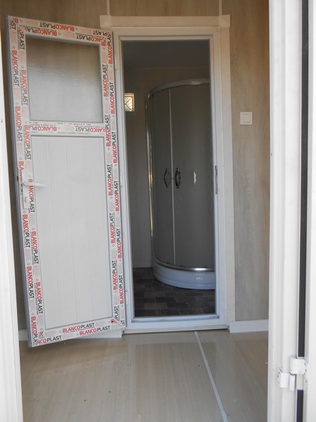 24 m² FULL LAMİNA KONTEYNER-DUŞAKABİNLİ-FÜME 