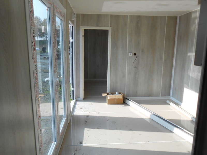 24 M²  ÇATILI-SUNDURMALI-DIŞI FÜME SAC-İÇİ LAMİNA KONTEYNER/FULL