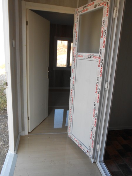 24 m² FULL LAMİNA KONTEYNER-DUŞAKABİNLİ-FÜME 