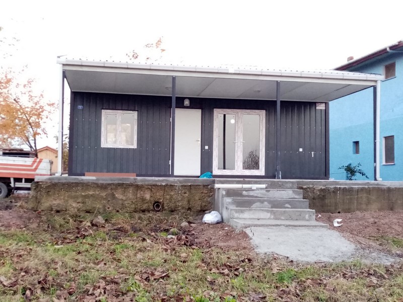 24 M²  ÇATILI-SUNDURMALI-DIŞI FÜME SAC-İÇİ LAMİNA KONTEYNER/FULL