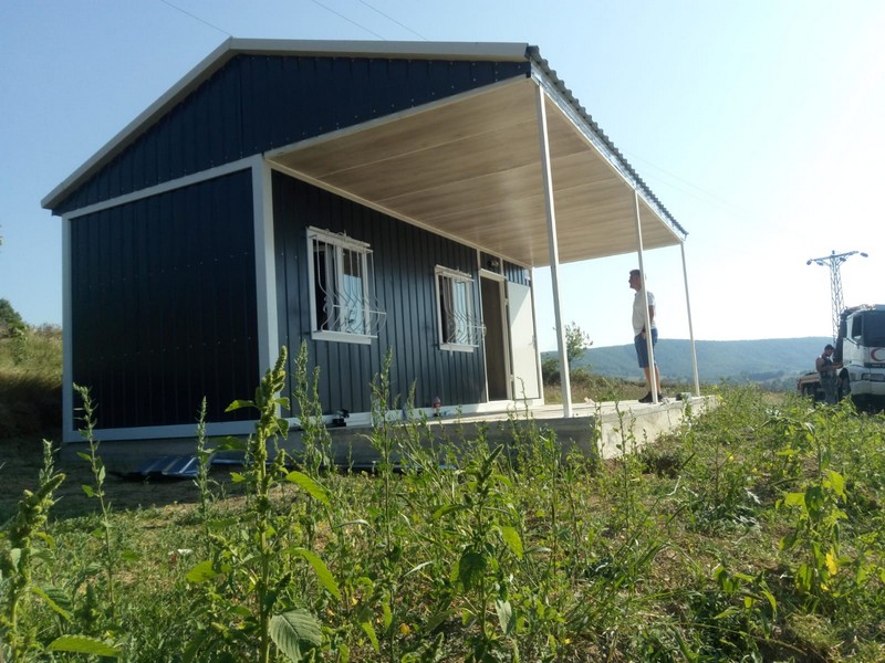 21 M²  ÇATILI-SUNDURMALI-DIŞI FÜME SAC-İÇİ LAMİNA/FULL