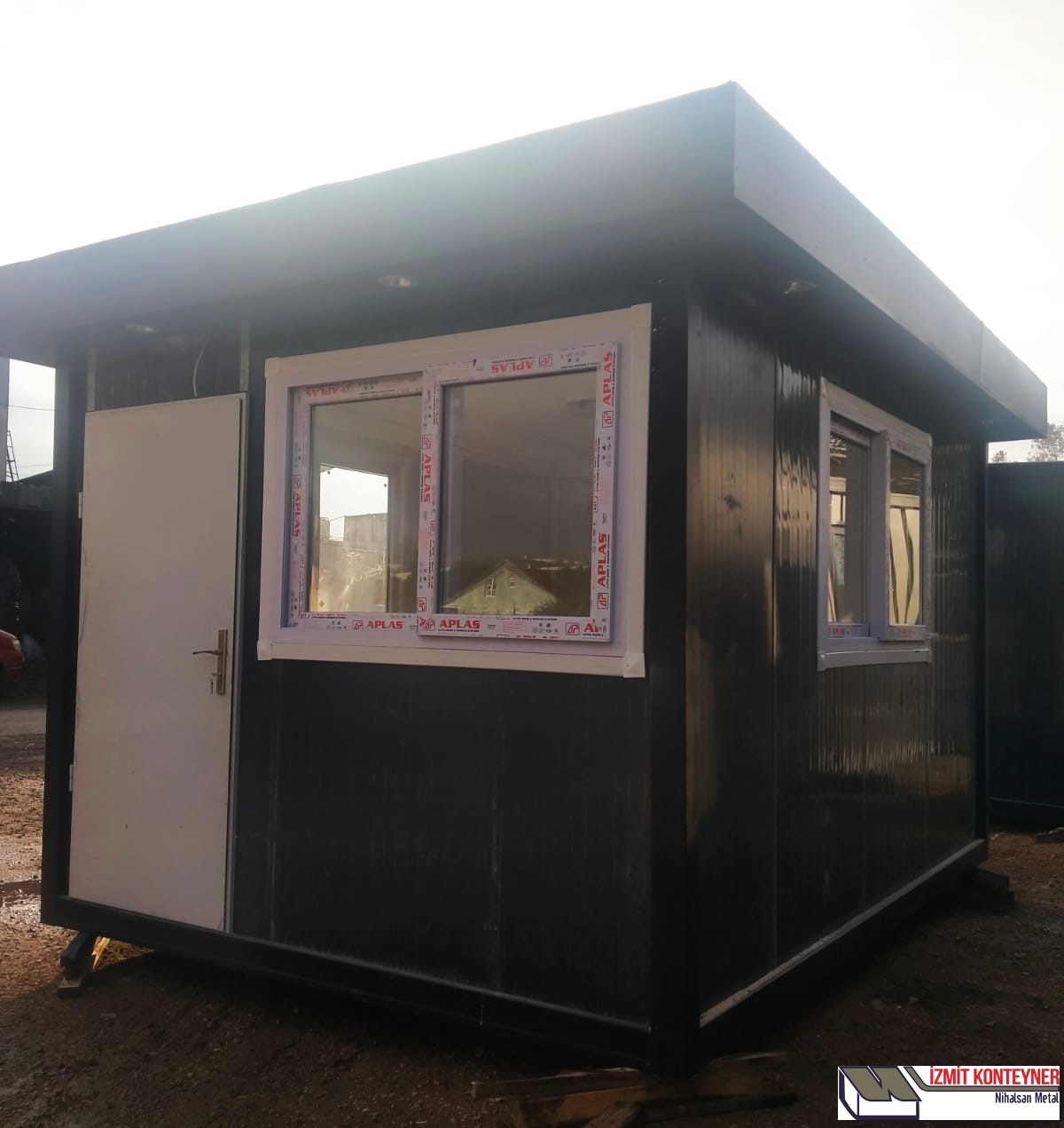 12 M² ANTRASİT PANEL FUGALI OFİS KONTEYNER