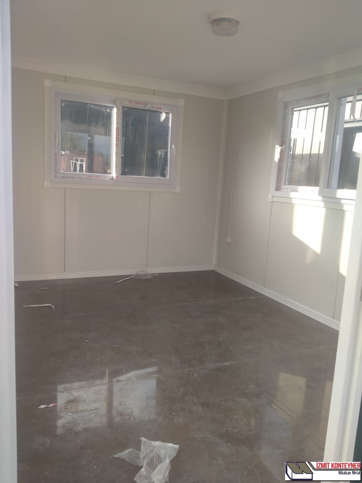 12 M² ANTRASİT PANEL FUGALI OFİS KONTEYNER